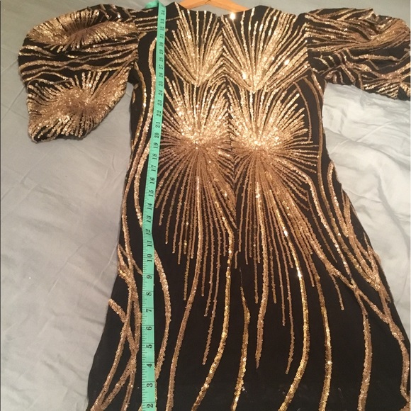 VA VA VOOM VVV BLACK & GOLD SEQUENCES EVENING DRESS. SIZE L/G. - Picture 4 of 9